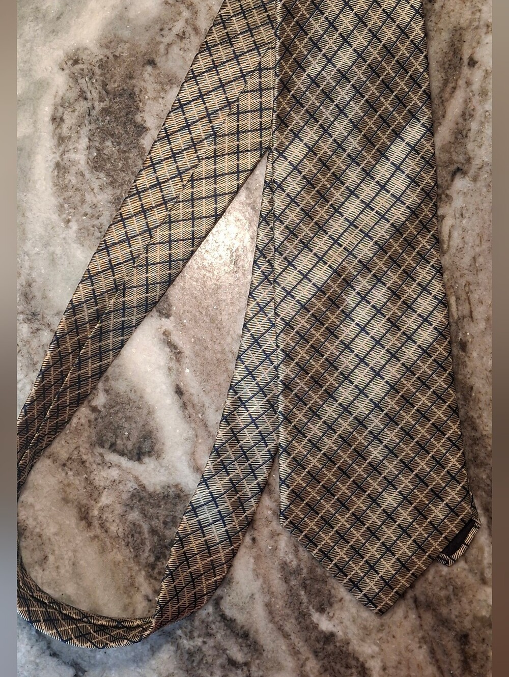 Brooks Brothers Navy and Gold Plaid Check Silk Tie